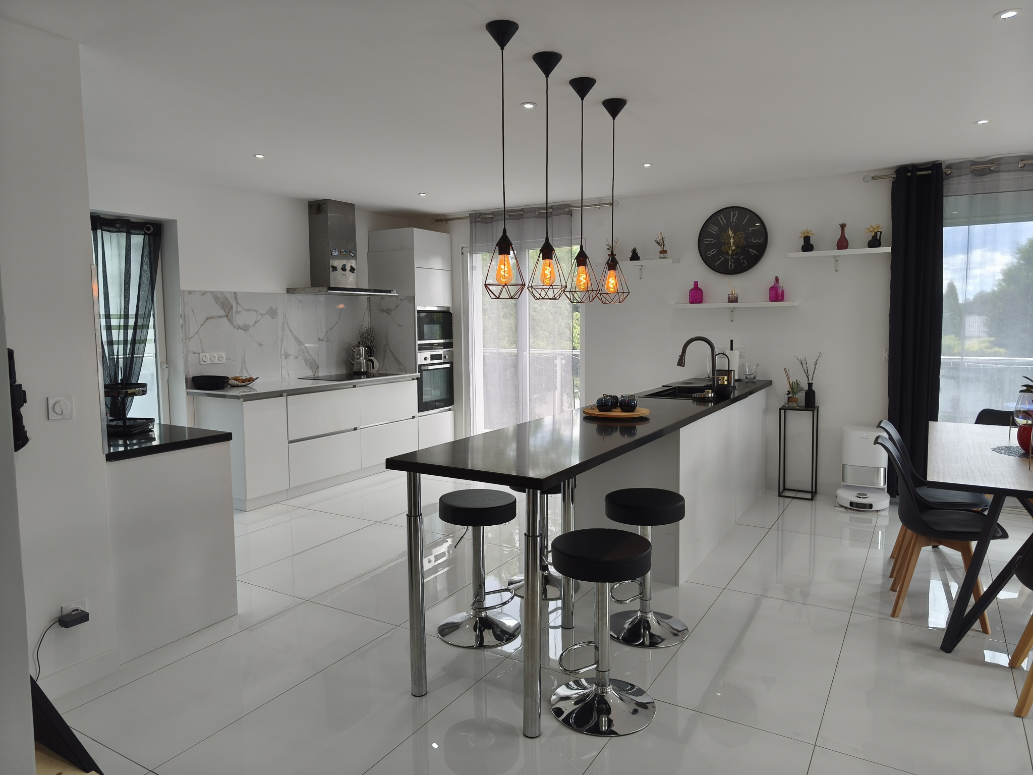 Maison à louer à Avrille, 19,6 m², 1 pièce – photo 3 sur 12